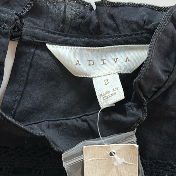 Adiva Black Sleeveless Top - Picture 4 of 7